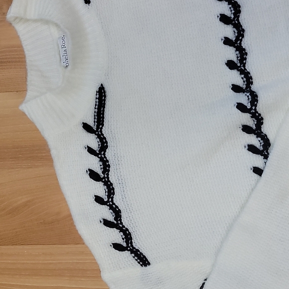 NWT Ophelia Roe Oversized Knit Sweater - Picture 3 of 8